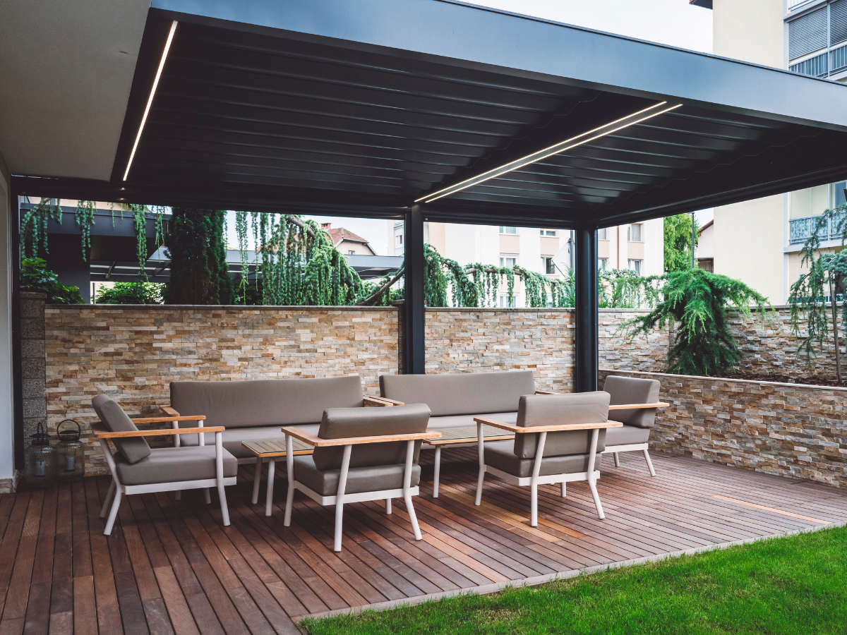 ДоТерасна дошка для затінених ділянок: рекомендації з вибору та догляду.