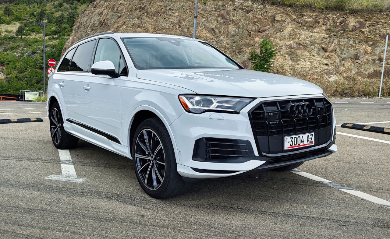Аренда Аренда Audi 2023 AUDI Q7 PREMIUM PLUS в Грузии, Тбилиси