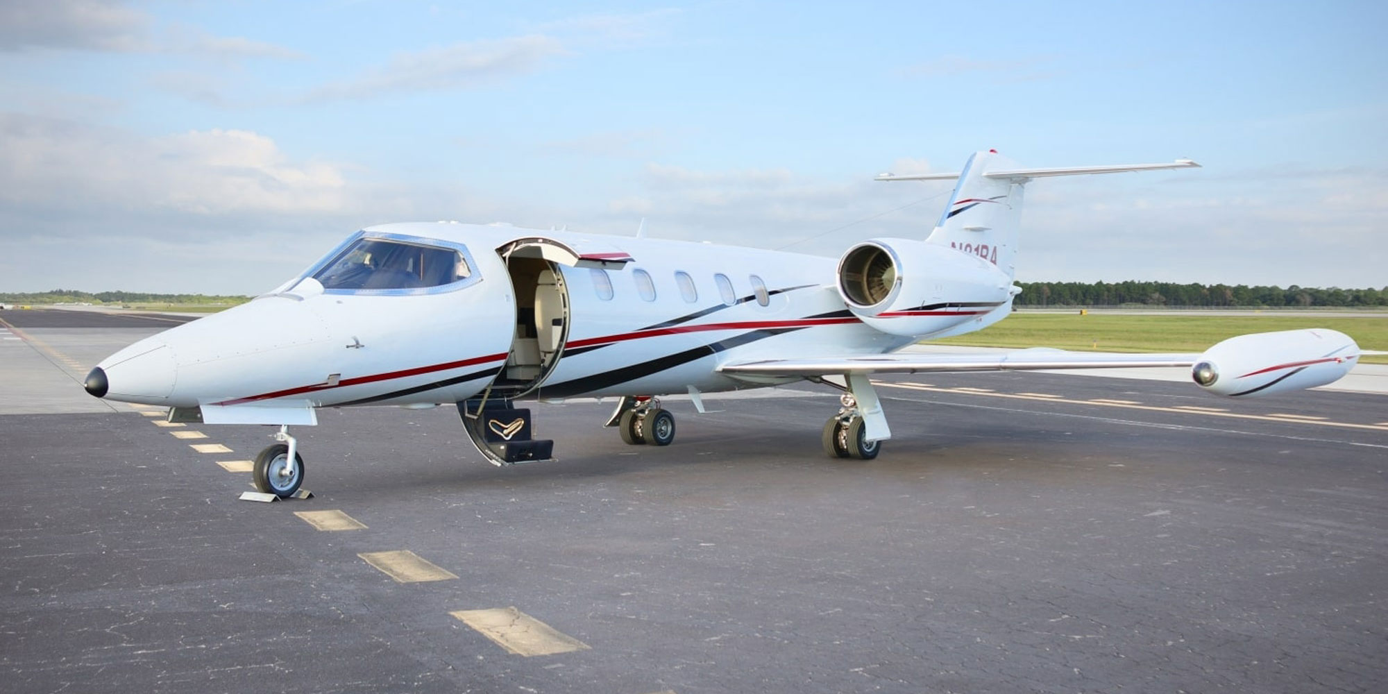 Book Private Air Charter on Learjet 31