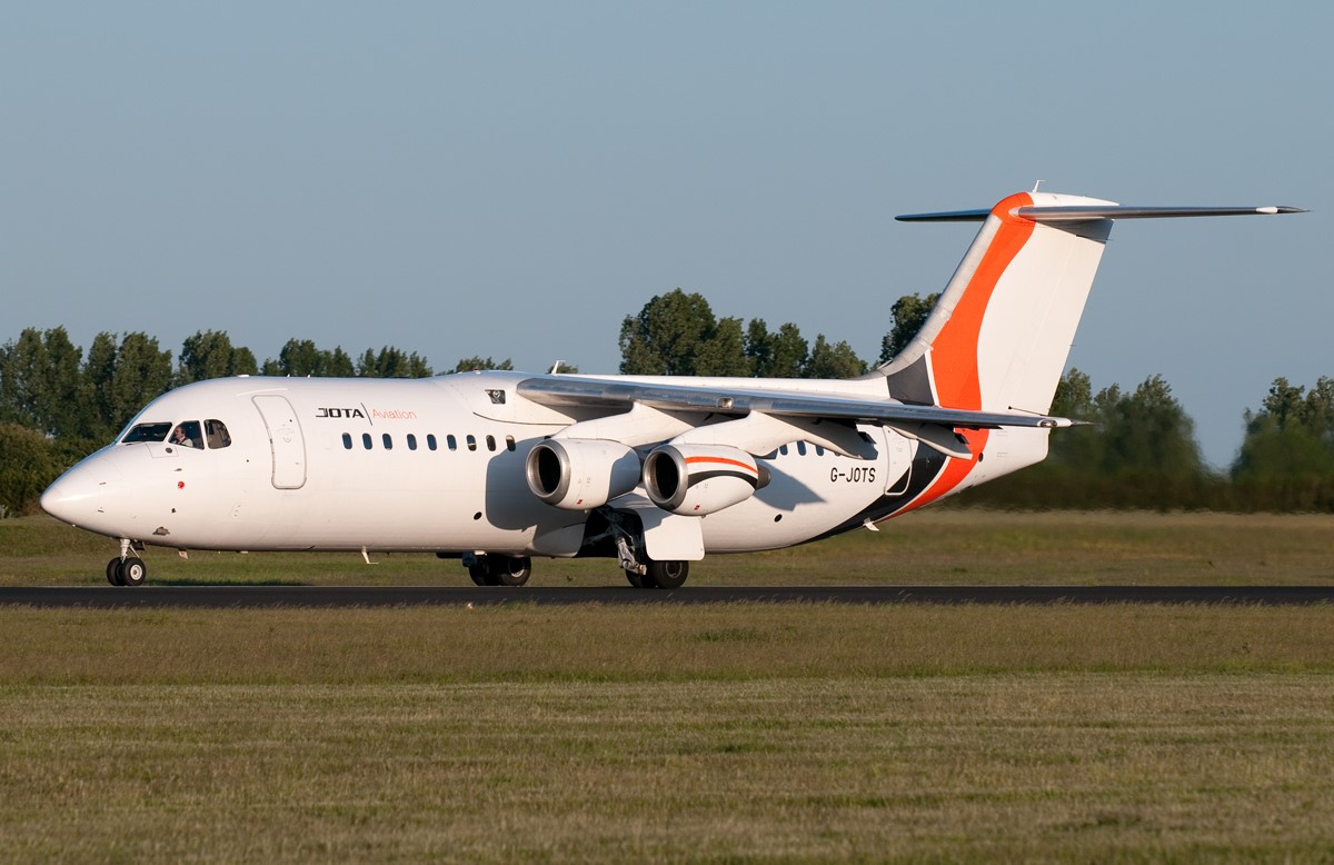 Book Private Air Charter on Avro RJ 100