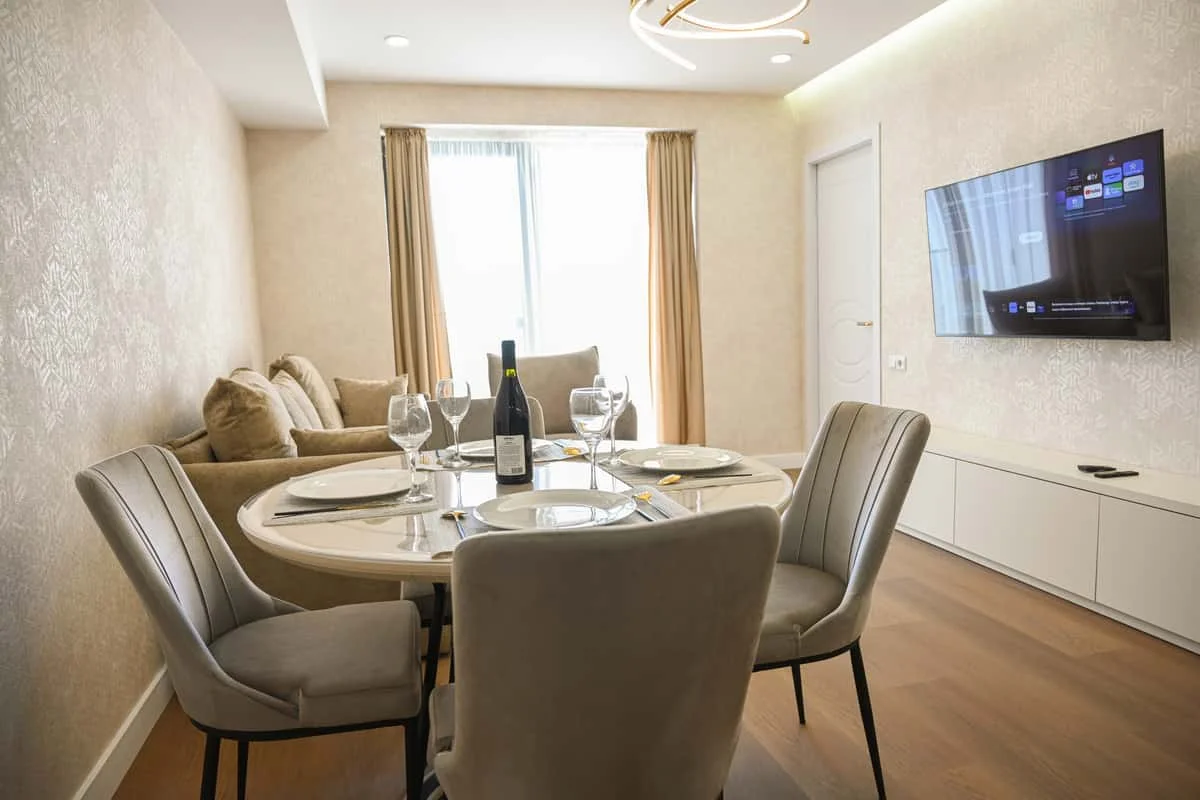 Gestión inmobiliaria en Batumi Management of short-term apartment rentals in Batumi